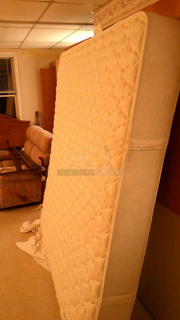 KING MATRESS! ENTIRE ROOM! IF YOU SEE IT, YOU CAN TAKE IT!   
 INCUDES BEDS, FURNITURE, DÉCOR, CURTAINS, AIR CONDITIONERS, PRIVACY CURTAIN TRACKS, BEDSIDE TABLES AND MORE! - Image 2 of 5