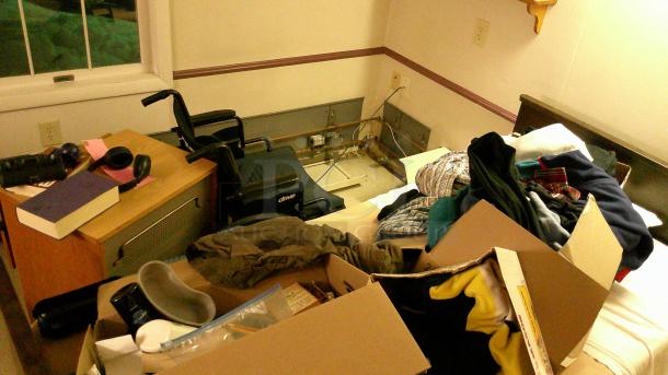 ENTIRE ROOM! IF YOU SEE IT, YOU CAN TAKE IT!   
 INCUDES BEDS, FURNITURE, DÉCOR, CURTAINS, AIR CONDITIONERS, PRIVACY CURTAIN TRACKS, BEDSIDE TABLES AND MORE! - Image 5 of 5