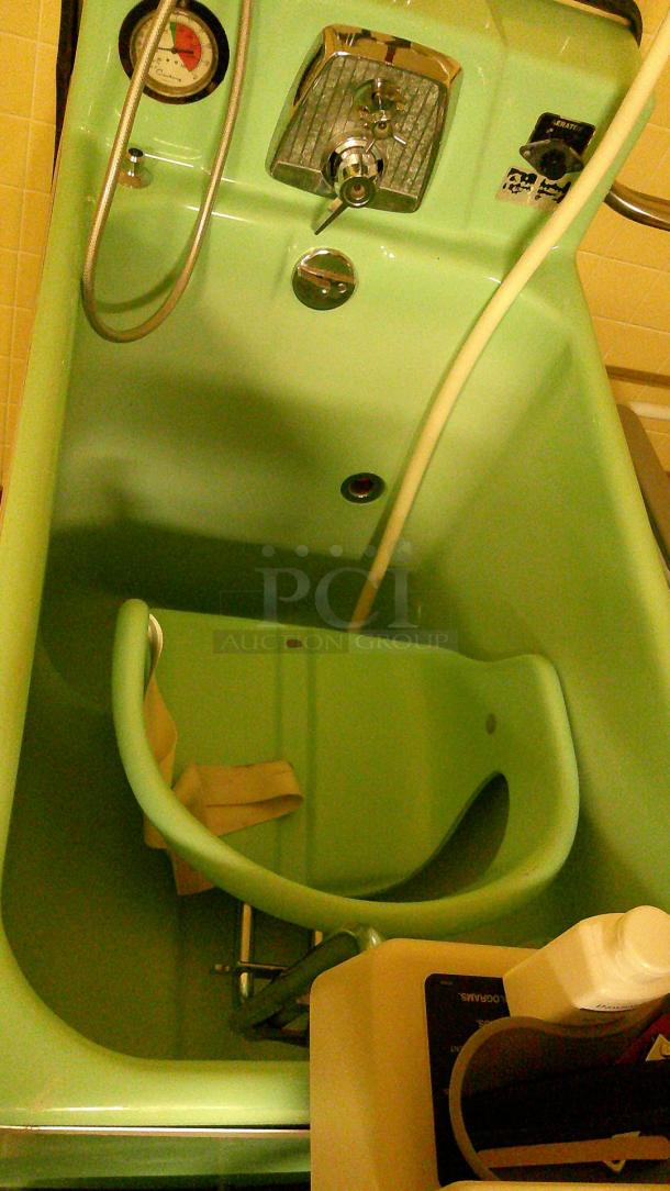 CENTURY HYDOTHERAPY TUB! A WING SHOWER ROOM - Image 5 of 5