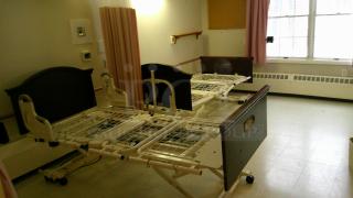 ENTIRE ROOM! IF YOU SEE IT, YOU CAN TAKE IT!   
 INCUDES BEDS, FURNITURE, DÉCOR, CURTAINS, AIR CONDITIONERS, PRIVACY CURTAIN TRACKS, BEDSIDE TABLES AND MORE!