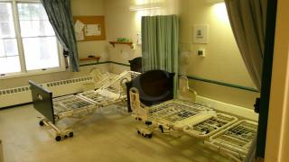 ENTIRE ROOM! IF YOU SEE IT, YOU CAN TAKE IT!   
 INCUDES BEDS, FURNITURE, DÉCOR, CURTAINS, AIR CONDITIONERS, PRIVACY CURTAIN TRACKS, BEDSIDE TABLES AND MORE!