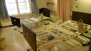 ENTIRE ROOM! IF YOU SEE IT, YOU CAN TAKE IT!   
 INCUDES BEDS, FURNITURE, DÉCOR, CURTAINS, AIR CONDITIONERS, PRIVACY CURTAIN TRACKS, BEDSIDE TABLES AND MORE!