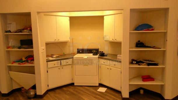 KENMORE DRYER! POLAROID CAMERAS! - Image 2 of 4