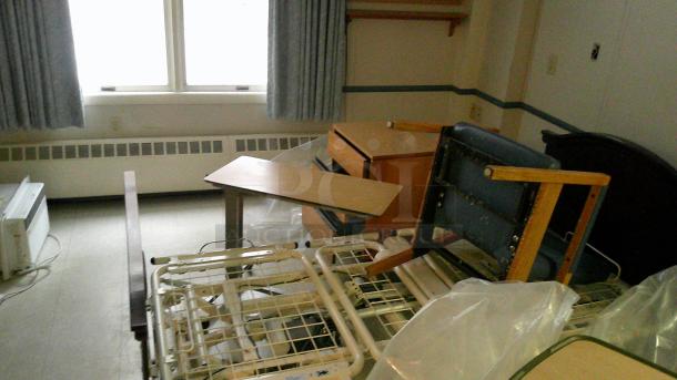 ENTIRE ROOM! (C23) IF YOU SEE IT, YOU CAN TAKE IT!   
 INCUDES BEDS, FURNITURE, DÉCOR, CURTAINS, AIR CONDITIONERS, PRIVACY CURTAIN TRACKS, BEDSIDE TABLES AND MORE! - Image 2 of 3