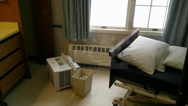 ENTIRE ROOM! (C18) IF YOU SEE IT, YOU CAN TAKE IT!   
 INCUDES BEDS, FURNITURE, DÉCOR, CURTAINS, AIR CONDITIONERS, PRIVACY CURTAIN TRACKS, BEDSIDE TABLES AND MORE! - Image 4 of 4