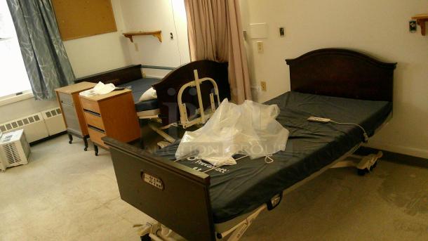 ENTIRE ROOM! (C15) IF YOU SEE IT, YOU CAN TAKE IT!   
 INCUDES BEDS, FURNITURE, DÉCOR, CURTAINS, AIR CONDITIONERS, PRIVACY CURTAIN TRACKS, BEDSIDE TABLES AND MORE! - Image 1 of 2