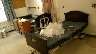 ENTIRE ROOM! (C15) IF YOU SEE IT, YOU CAN TAKE IT!   
 INCUDES BEDS, FURNITURE, DÉCOR, CURTAINS, AIR CONDITIONERS, PRIVACY CURTAIN TRACKS, BEDSIDE TABLES AND MORE!