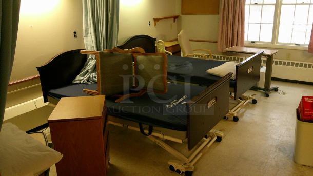 ENTIRE ROOM! (C13) IF YOU SEE IT, YOU CAN TAKE IT!   
 INCUDES BEDS, FURNITURE, DÉCOR, CURTAINS, AIR CONDITIONERS, PRIVACY CURTAIN TRACKS, BEDSIDE TABLES AND MORE! - Image 1 of 2