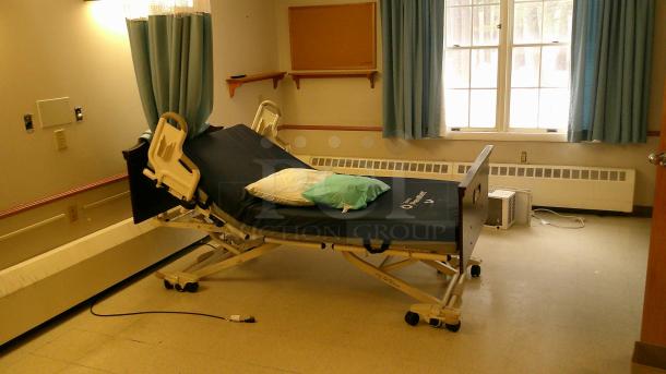 ENTIRE ROOM! (C2) IF YOU SEE IT, YOU CAN TAKE IT!   
 INCUDES BEDS, FURNITURE, DÉCOR, CURTAINS, AIR CONDITIONERS, PRIVACY CURTAIN TRACKS, BEDSIDE TABLES AND MORE! - Image 1 of 2