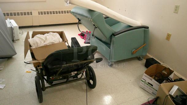 PARTS ROOM! - Image 2 of 5