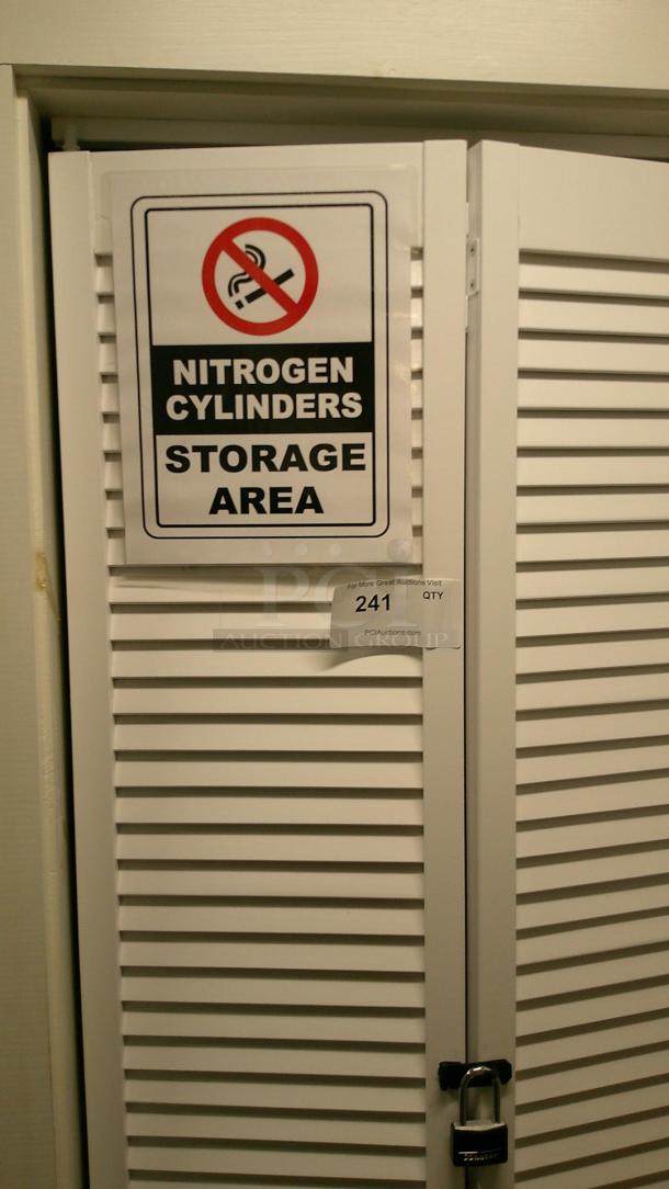 LIQUID NITROGEN TANK! - Image 1 of 5