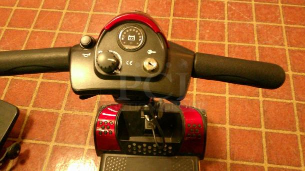 GO-GO MOBILITY SCOOTER - Image 3 of 3