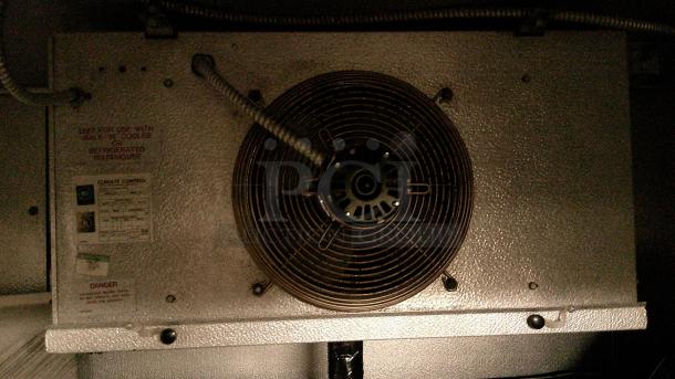 PENN REACH IN FRIDGE 69"x90" - Image 6 of 6