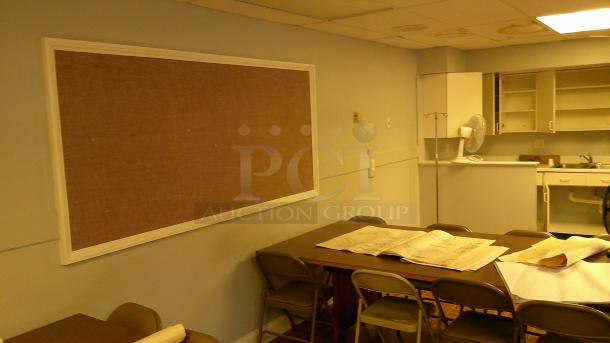 CONFERENCE ROOM WITH FURNTURE! - Image 8 of 8