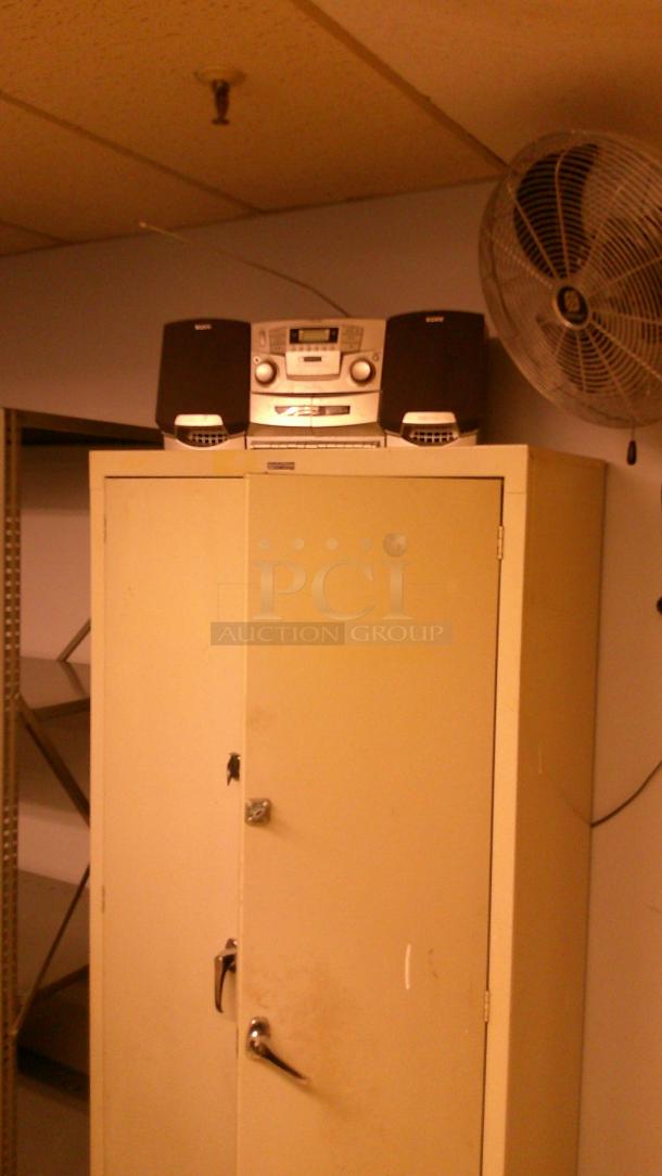 SUPPLY ROOM! - Image 14 of 15