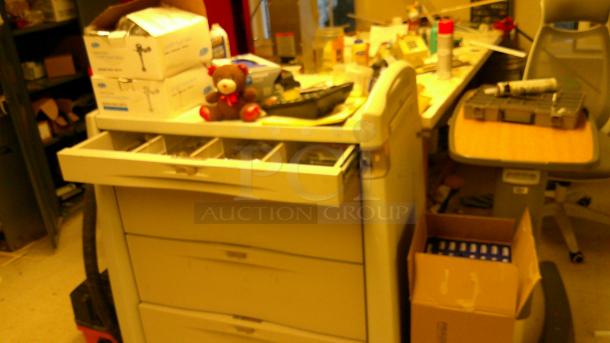MAINTENANCE ROOM FULL OF TREASURES! - Image 14 of 18
