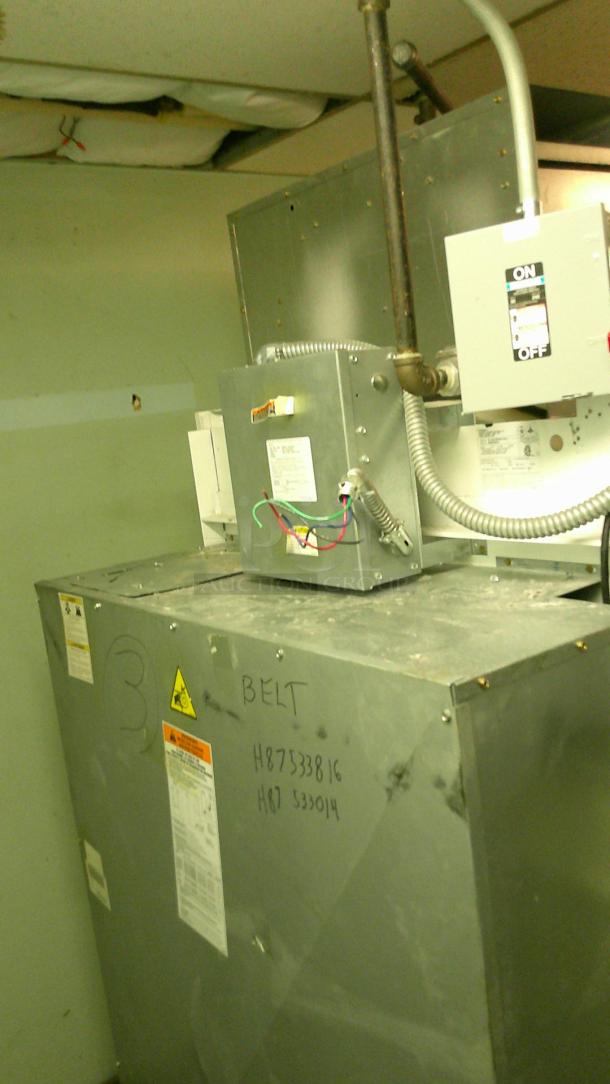 HUEBSCH 170LB COMMERCIAL TUMBLER DRYER!
BUYER MUST REMOVE ON PICKUP DAY. - Image 3 of 3