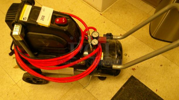HUSKY PORTABLE AIR COMPRESSOR - Image 2 of 4