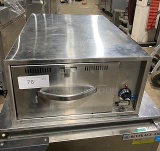 Wells Commercial Stainless Steel Electric Powered Narrow Countertop Single Warming Drawer! Model: RWN1 SN: DWN11221A0006! 120V!