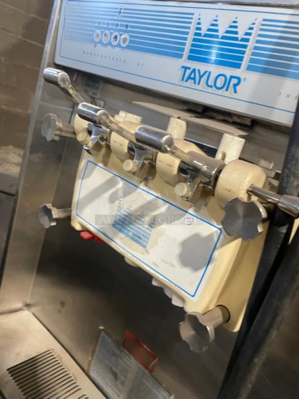 Taylor Commercial Stainless Steel Electric Powered Dual Flavor/Twist Soft Serve Ice Cream/Frozen Yogurt Machine! With 2 Hoppers & 3 Dispensers! With Drip Tray! Model: Y754-33 SN: J2076476! 208/230V 3 Phase! On Casters! - Image 5 of 7