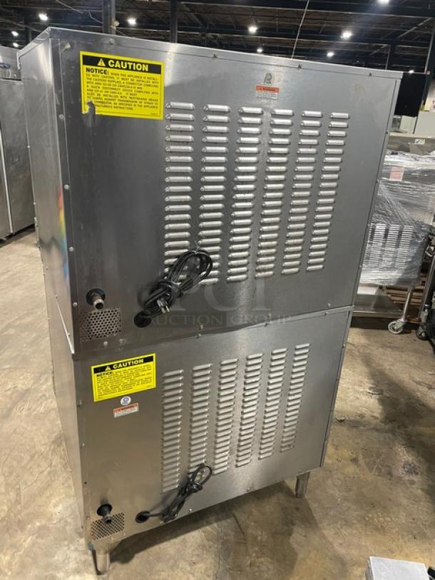 Vulcan Commercial Stainless Steel Natural Gas Powered Double Stacked Convection Oven! With Wire Oven Racks! Model: SG4D-1 SN: 48-1487331! On Legs! 2X Your Bid Makes One Unit! - Image 4 of 10