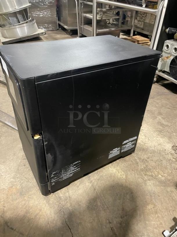 MerryChef Commercial Black Electric Powered Countertop Rapid Cook Turbo Oven! 208/240V 1 Phase! - Image 2 of 5