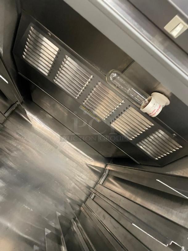 Beverage-Air Prestige Plus Series Commercial Stainless Steel Solid Half Door Reach In Refrigerator! Energy Star Certified! With Poly Coated Wire Rack & Built In Pan Holding Rack! Model: PR1-1AHS-XDX SN: 29309.12403! 115V 1 Phase! On Legs! - Image 8 of 11