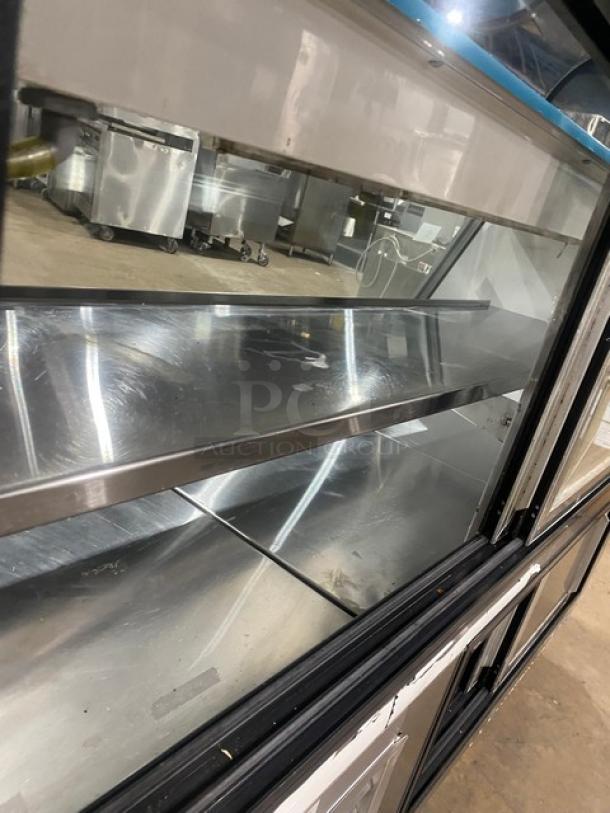 Leader 7/11 Style Commercial Slanted Glass Refrigerated Deli Meat Display Case! With Curved Glass Top Display! With Rear Storage Compartment & Sliding Glass Doors! With Adjustable Stainless Steel Shelf! Model: SDL72 S/C SN: PV05S3114! 115V 1 Phase! - Image 5 of 8