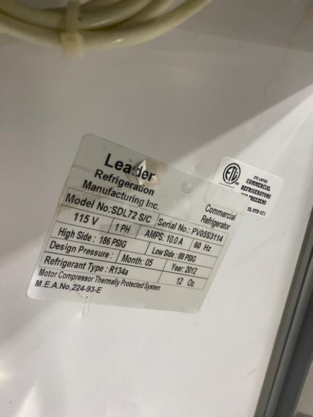 Leader 7/11 Style Commercial Slanted Glass Refrigerated Deli Meat Display Case! With Curved Glass Top Display! With Rear Storage Compartment & Sliding Glass Doors! With Adjustable Stainless Steel Shelf! Model: SDL72 S/C SN: PV05S3114! 115V 1 Phase! - Image 7 of 8