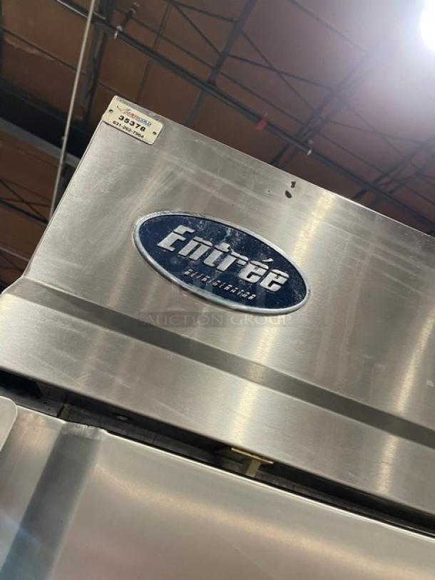 Entree Commercial Stainless Steel Solid Single Door Reach In Refrigerator! Energy Star Certified! With Poly Coated Wire Racks! Model: CR1-ES SN: 1804ENTH01632! 115V 1 Phase! On Casters! - Image 8 of 9