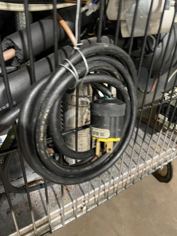 Evco Commercial Stainless Steel Solid Single Door Reach In Blast Chiller/Shock Freezer! With Built In Pan Holding Rack! Model: GN600BT! 110V! On Casters! - Image 10 of 10