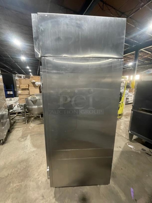 Victory Commercial Stainless Steel Solid Single Door Reach In Freezer! With Poly Coated Wire Racks! On Legs! - Image 4 of 9