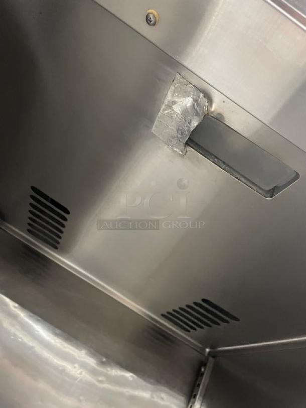 Victory Commercial Stainless Steel Solid Single Door Reach In Freezer! With Poly Coated Wire Racks! On Legs! - Image 7 of 9