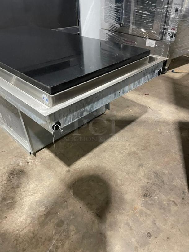 Delfield Commercial Stainless Steel Electric Powered Drop-In Granite Cold Slab/Frost Top! Model: N8245GP SN: 1905150000933! 115V 1 Phase! - Image 3 of 10