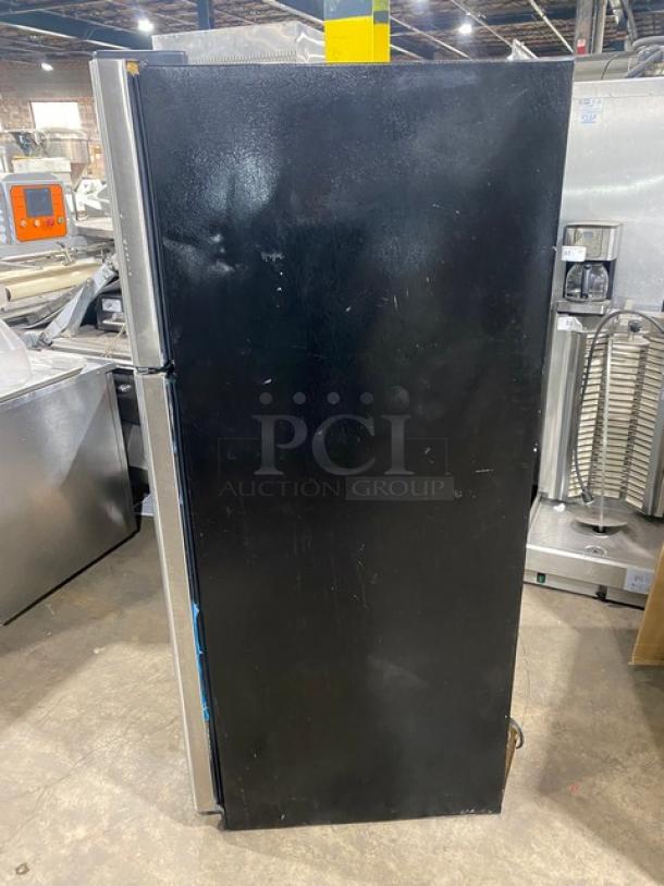 Frigidaire By Electrolux Commercial Stainless Steel Dual Section Reach In Refrigerator/Freezer Combo! With Clear Drawers & Adjustable Shelves! With Poly Coated Wire Rack! Model: FFTR1821QS3! 115V 1 Phase! - Image 2 of 7