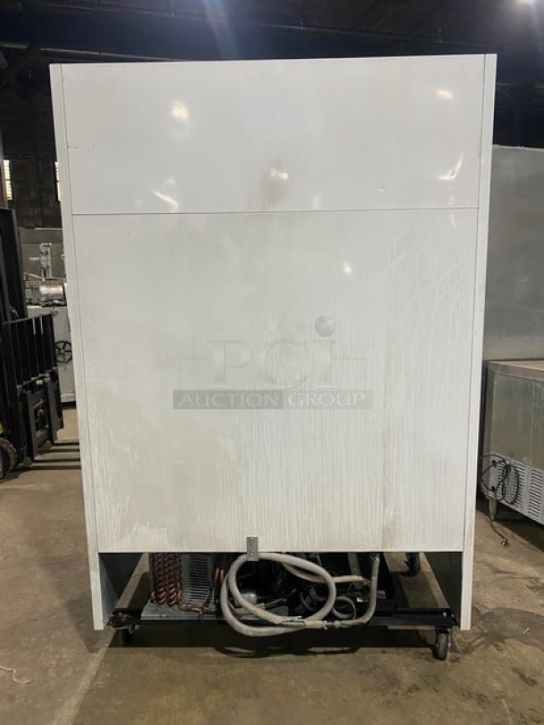 Turbo Air Frozen Food Style Commercial White Double Glass Swing Door Reach In Merchandiser Freezer! With Poly Coated Wire Racks! Model: TGF-49F SN: GF49205041! 110-120/220-240V! On Casters! - Image 3 of 9