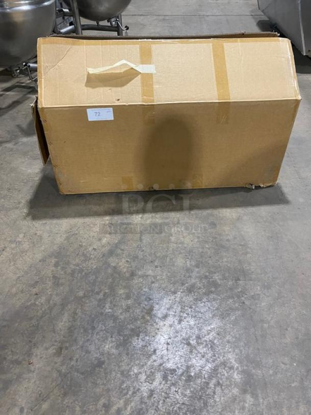 NEW! IN THE BOX! Vevor Commercial Stainless Steel Free-Standing Indoor/Outdoor Single Compartment Multi-Function Utility Sink! With Goose Neck Hot/Cold Faucet & Basket Drain! With Left Side Prep Area! With Back Splash & 5-Slot Knife Holder! With Open Storge Undershelf! Model: S3-2! On Legs! - Image 2 of 7