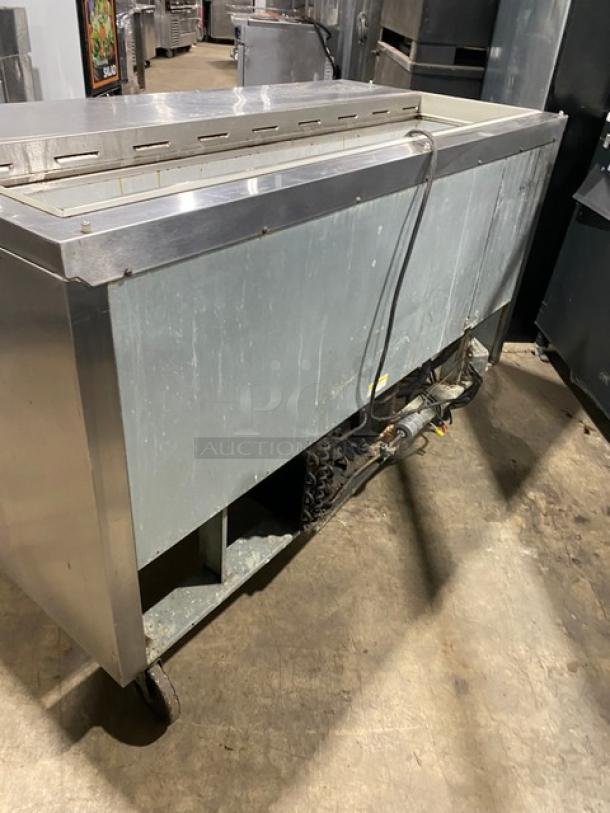 Beverage-Air Commercial Stainless Steel 2 Door Refrigerated Mega Top Salad/Sandwich Prep Table! Model: SP60-16! 115V 1 Phase! On Casters! - Image 4 of 9