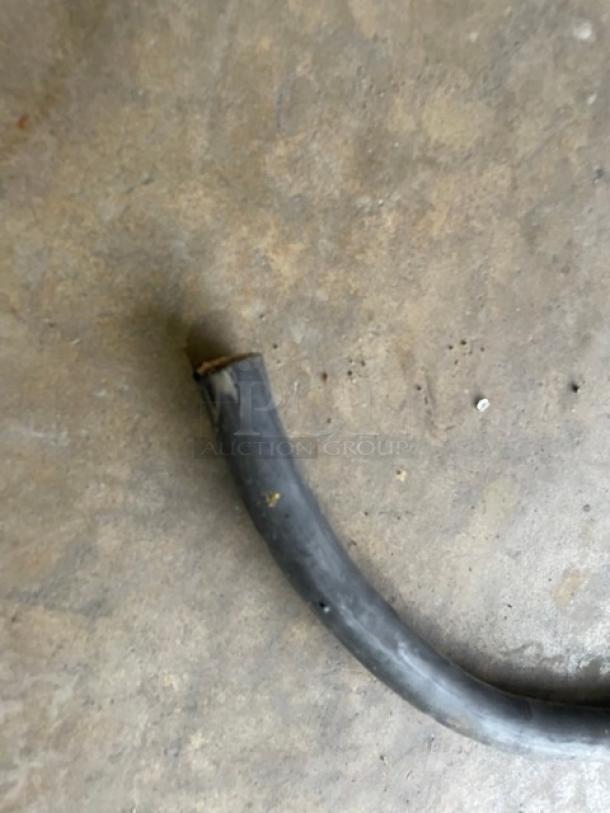 Bunn Soft Heat Series Commercial Stainless Steel Countertop Dual Coffee Brewer! With Hot Water Dispenser! With Smart Splashguard Funnels & Bunn Soft Heat Series Portable Servers! Model: DUAL SH DBC SN: DUAL157000! 120/208-240V 1 Phase! On Legs! - Image 8 of 8