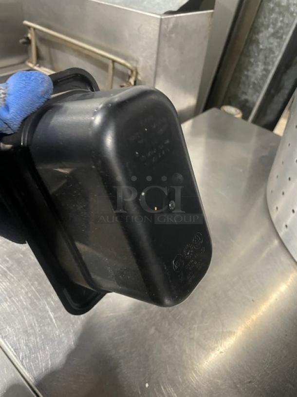 Lot Of Commercial Black Food Pans! All One Money! - Image 4 of 5