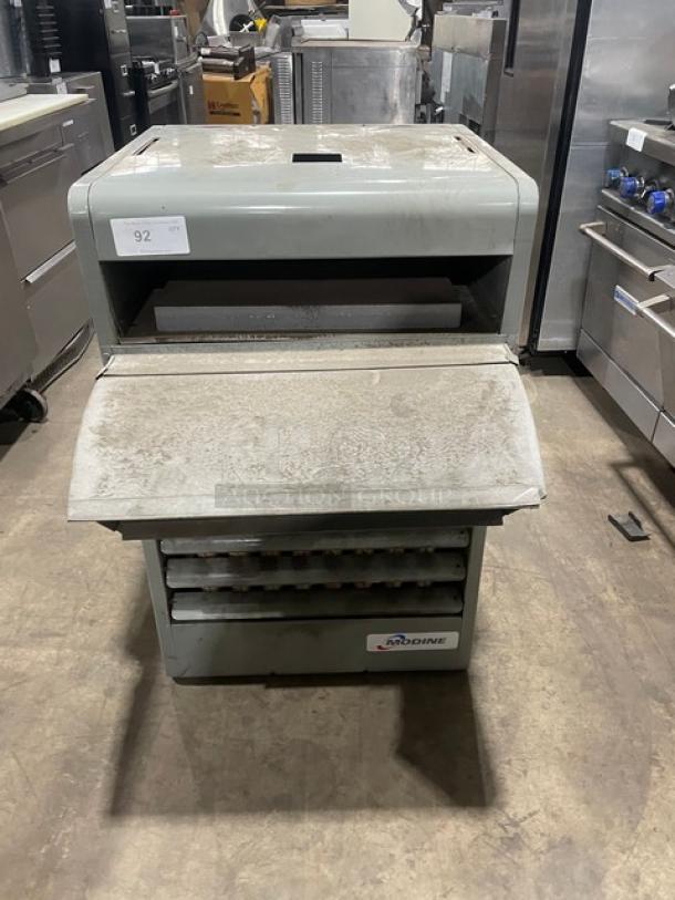 Modine Commercial Natural Gas Powered Unit Heater! Model: PD200AE0130 SN: 39011013204-6666! 115V 1 Phase! - Image 1 of 8