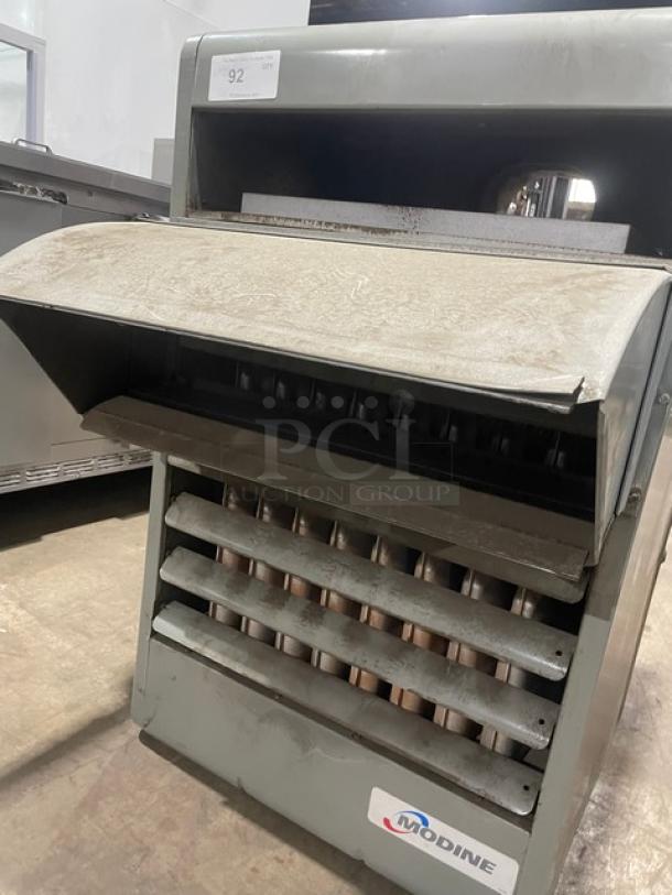 Modine Commercial Natural Gas Powered Unit Heater! Model: PD200AE0130 SN: 39011013204-6666! 115V 1 Phase! - Image 5 of 8