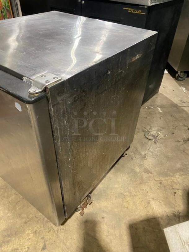 Silver King Commercial Stainless Steel Single Door Undercounter Refrigerator! With Poly Coated Wire Rack! Model: SKR27A SN: SBCI140136A! 115V! On Casters! - Image 2 of 7