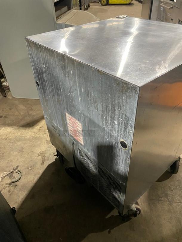 Silver King Commercial Stainless Steel Single Door Undercounter Refrigerator! With Poly Coated Wire Rack! Model: SKR27A SN: SBCI140136A! 115V! On Casters! - Image 4 of 7