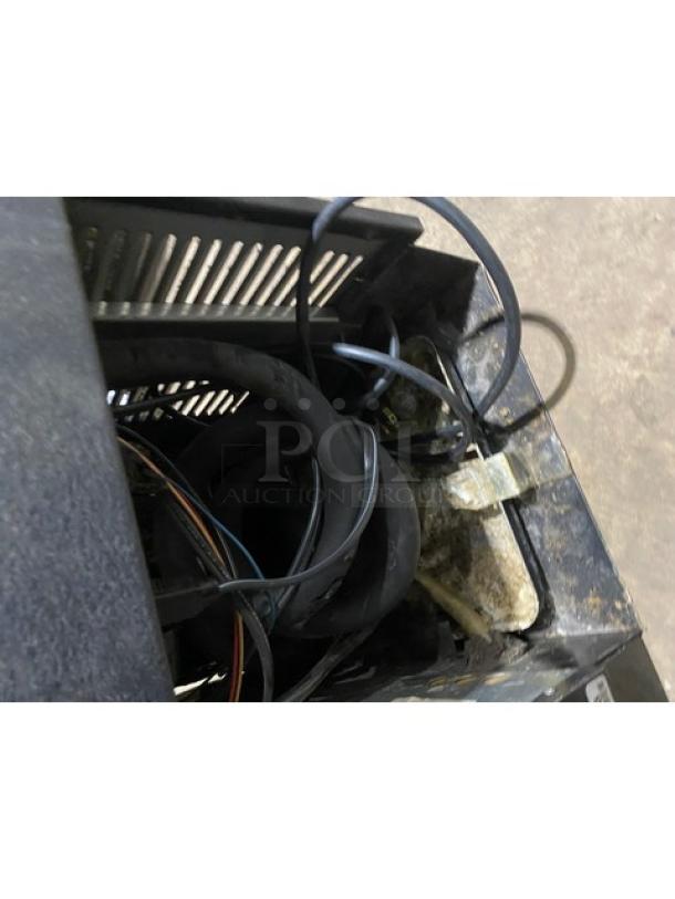 True Commercial Black 2 Door Refrigerated Back Bar Cooler! With Stainless Steel Worktop! With Poly Coated Wire Racks! Model: TBB-2 SN: 1-4727416! 115V 1 Phase! On Casters! - Image 8 of 8