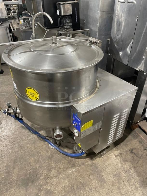 GREAT! Cleveland Range Commercial Stainless Steel Natural Gas Powered 40 Gal. Stationary Steam Kettle! With Gooseneck Faucet! Model: KGL-40 SN: WT4921-99L-01! On Legs! Working When Removed! - Image 2 of 11