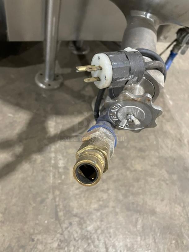 GREAT! Cleveland Range Commercial Stainless Steel Natural Gas Powered 40 Gal. Stationary Steam Kettle! With Gooseneck Faucet! Model: KGL-40 SN: WT4921-99L-01! On Legs! Working When Removed! - Image 11 of 11