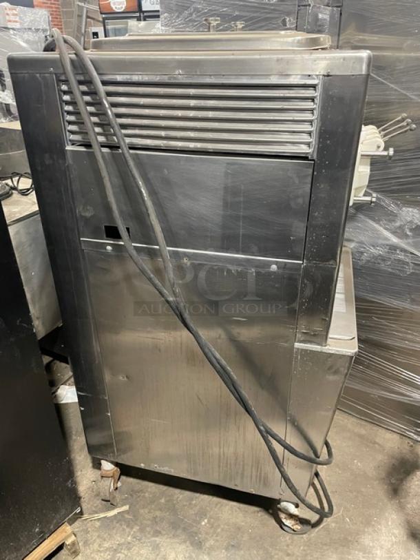 Taylor Commercial Stainless Steel Electric Powered Dual Flavor/Twist Soft Serve Ice Cream/Frozen Yogurt Machine! With 2 Hoppers & 3 Dispensers! With Drip Tray! Model: 339-33 SN: H4041608! 208/230V 3 Phase! On Casters! - Image 3 of 8