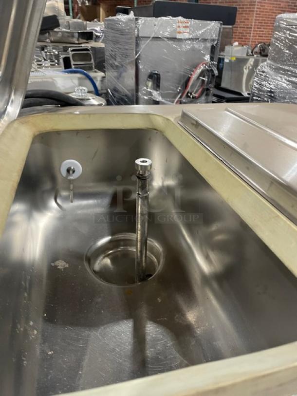 Taylor Commercial Stainless Steel Electric Powered Dual Flavor/Twist Soft Serve Ice Cream/Frozen Yogurt Machine! With 2 Hoppers & 3 Dispensers! With Drip Tray! Model: 339-33 SN: H4041608! 208/230V 3 Phase! On Casters! - Image 6 of 8