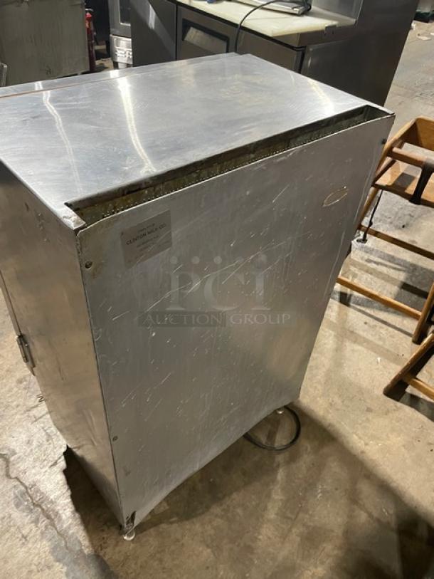 Silver King Commercial Stainless Steel Electric Powered Refrigerated Countertop Milk/Creme Beverage Dispenser! With 2 Dispensers! Model: SK02-R-S SN: 106598R! 115V! On Legs! - Image 4 of 8